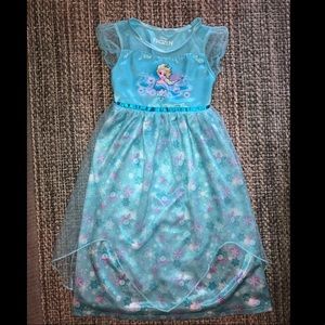 Toddler girls Disney princess Elsa nightgown 5T